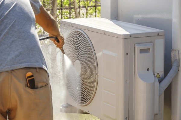 AC Duct Cleaning